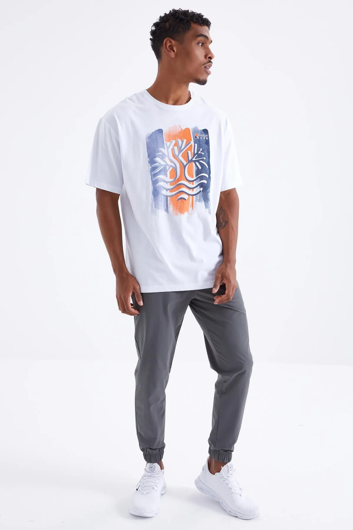 büyük baskili o yaka erkek oversize t-shirt - 88095