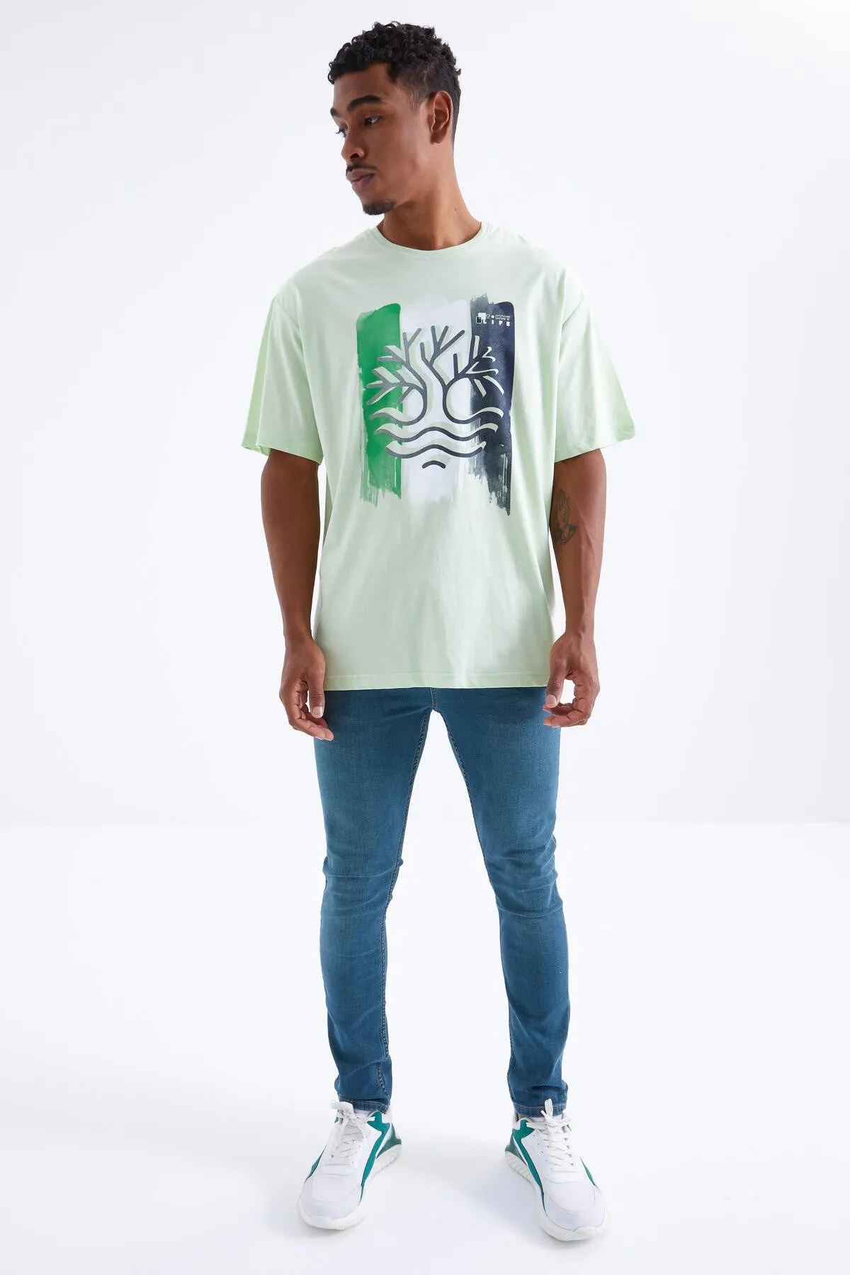 büyük baskili o yaka erkek oversize t-shirt - 88095