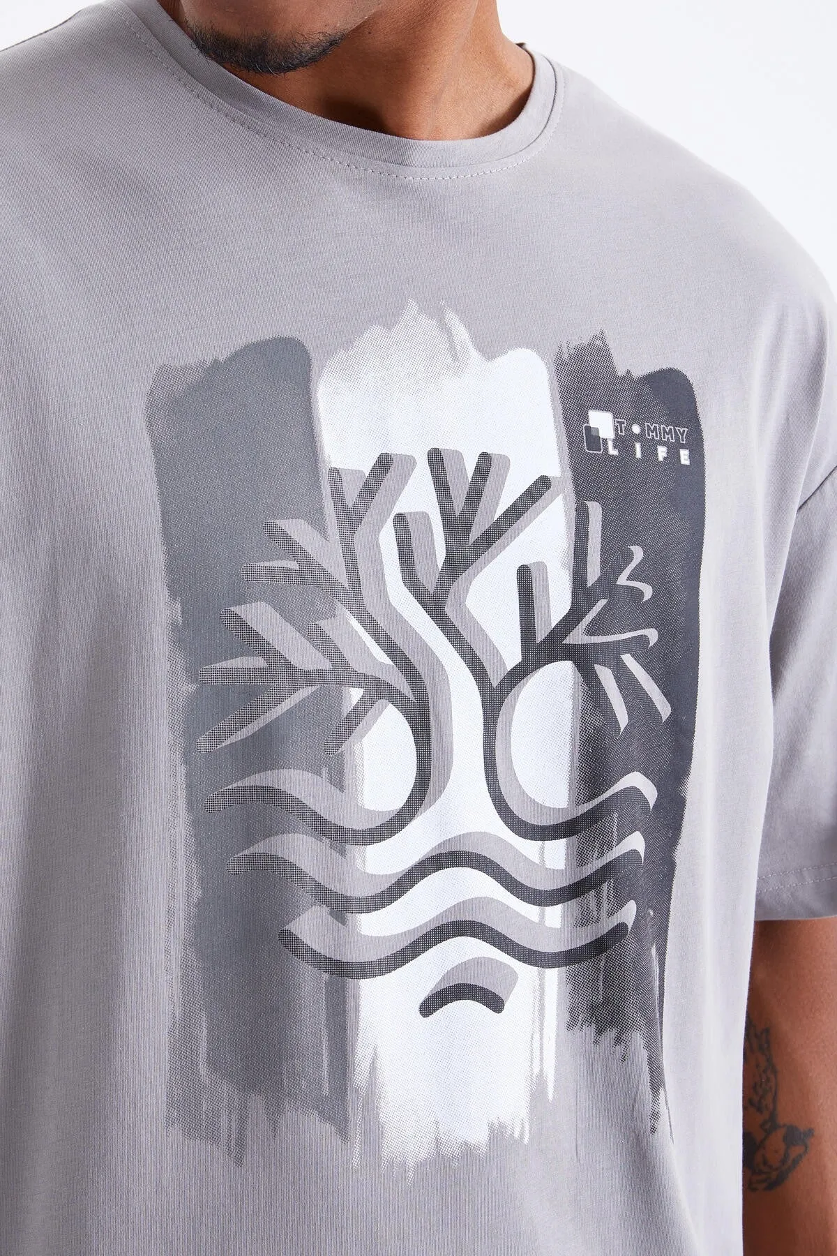 büyük baskili o yaka erkek oversize t-shirt - 88095