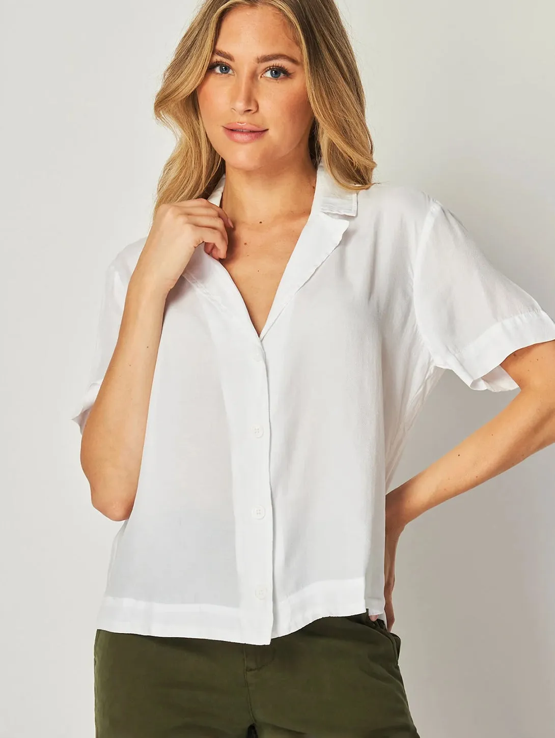 Short Sleeve Flowy Button Down Shirt - White